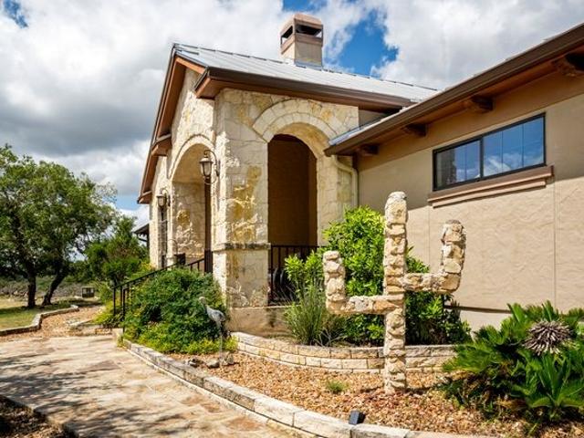 House for sale in Kendall, Texas
