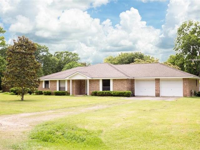 House for sale in Wharton, Texas