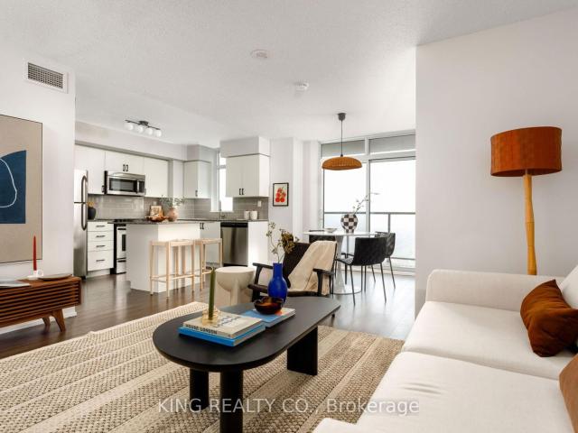 Condo for sale in Woburn, Ontario