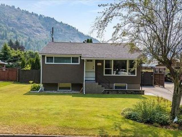 House for sale in Trail, British Columbia