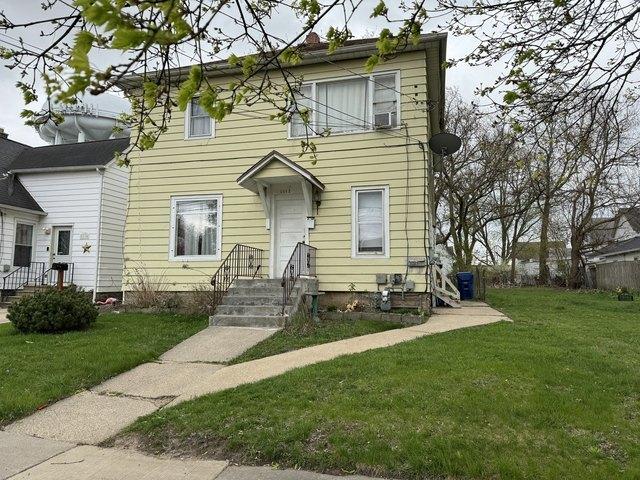 House for sale in Dekalb, Illinois