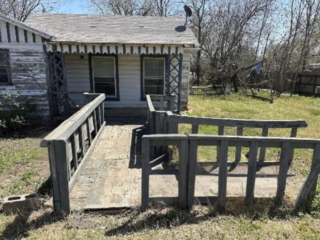 House for sale in Comanche, Texas