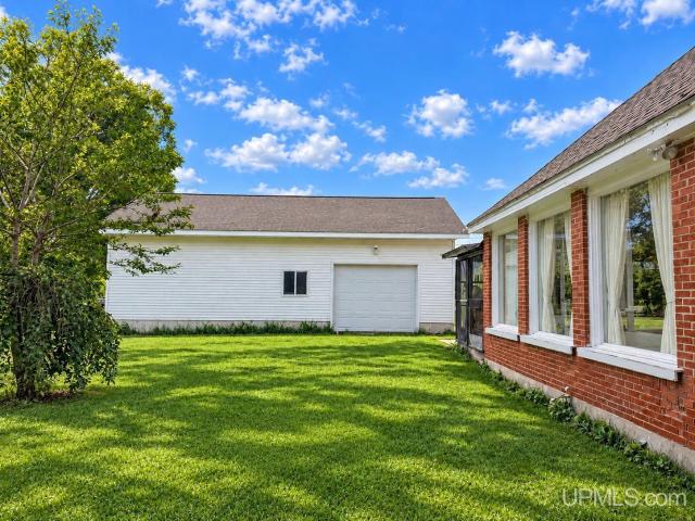 House for sale in Gulliver, Doyle Township