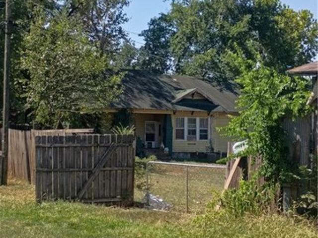 House for sale in Paris, Logan County