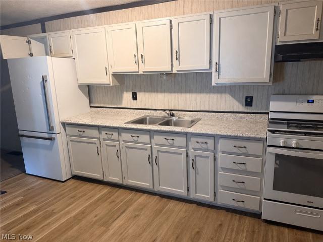 House for sale in Uhrichsville, Tuscarawas County