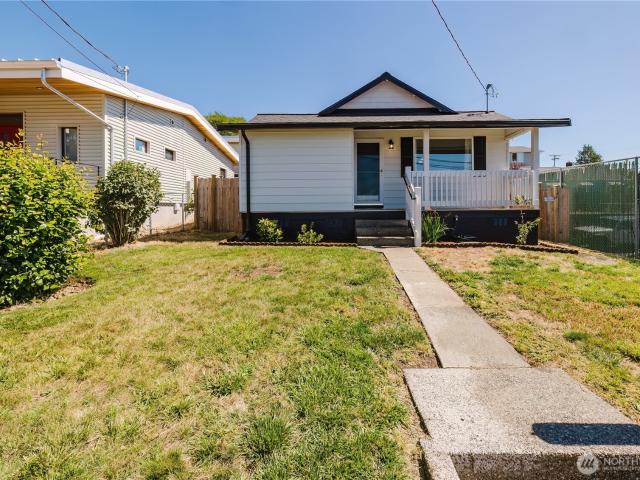 House for sale in Belfair, Washington