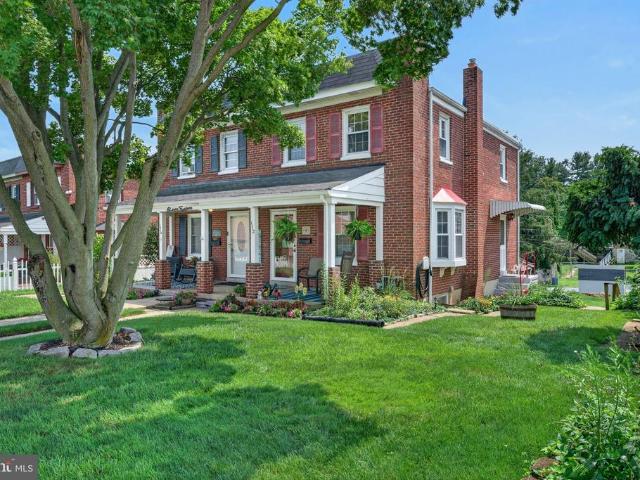 Townhouse for sale in Bausman, Pennsylvania
