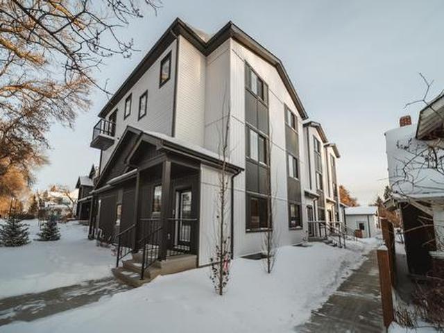 Property for sale in Wedgewood, Alberta