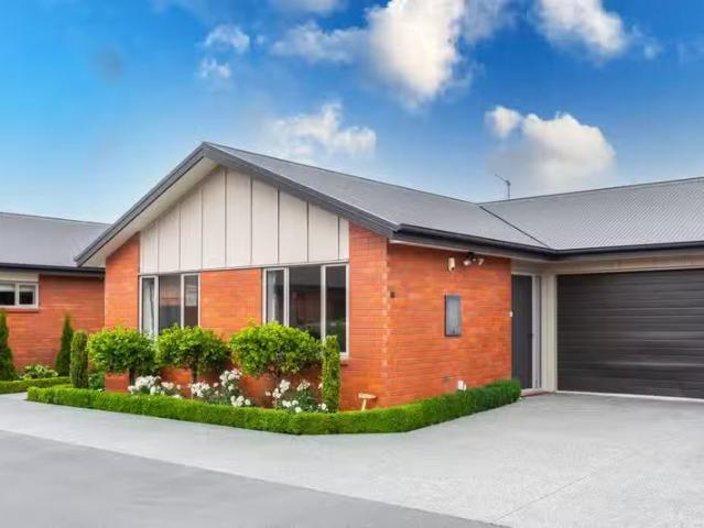 House for sale in Hillmorton, Canterbury