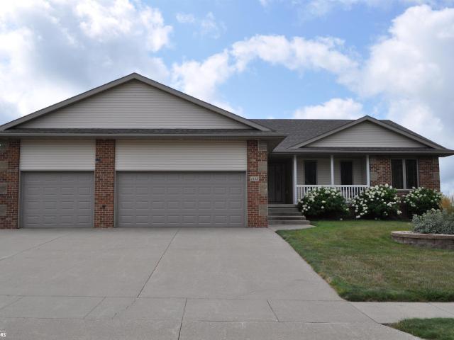House for sale in Carroll, Iowa