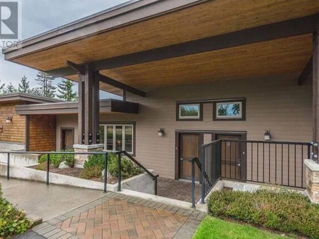 House for sale in Clayoquot, British Columbia