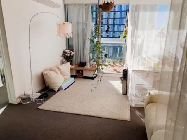 Apartment for rent in Victoria Harbour, Melbourne