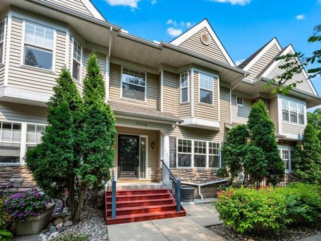 Condo for sale in Chaska, Minnesota
