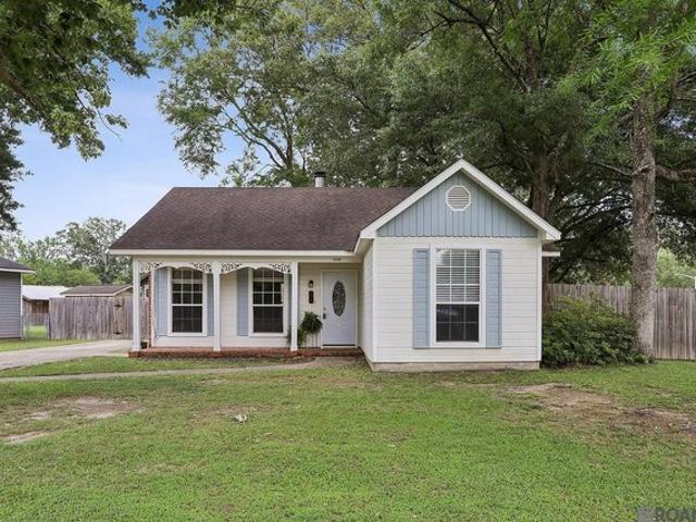 House for sale in Greenwell Springs, Louisiana