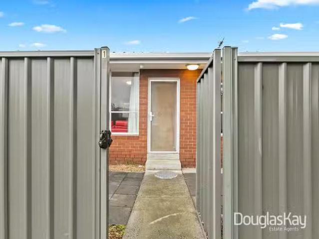House for rent in Sunshine, Victoria