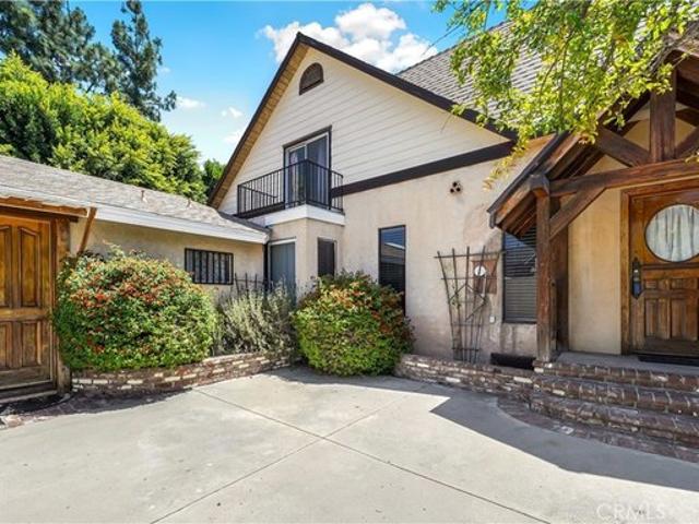 House for sale in Canoga Park, California