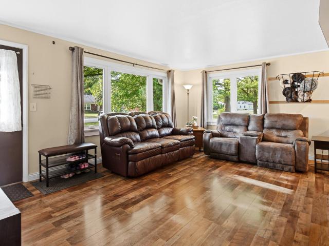 House for sale in Demotte, Indiana