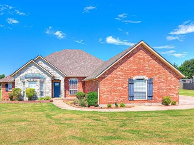 House for sale in Choctaw, Oklahoma