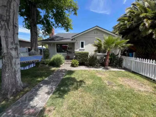 House for rent in San Mateo