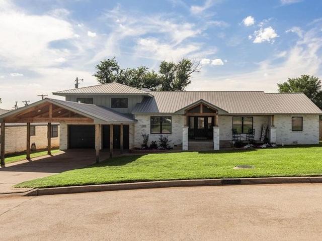 House for sale in Duncan, Oklahoma