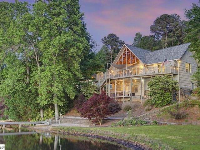 House for sale in Campobello, South Carolina