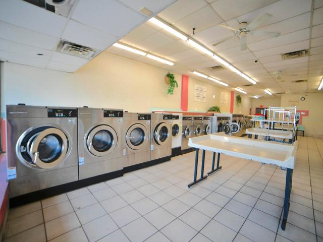 Commercial for sale in South Milwaukee, Wisconsin