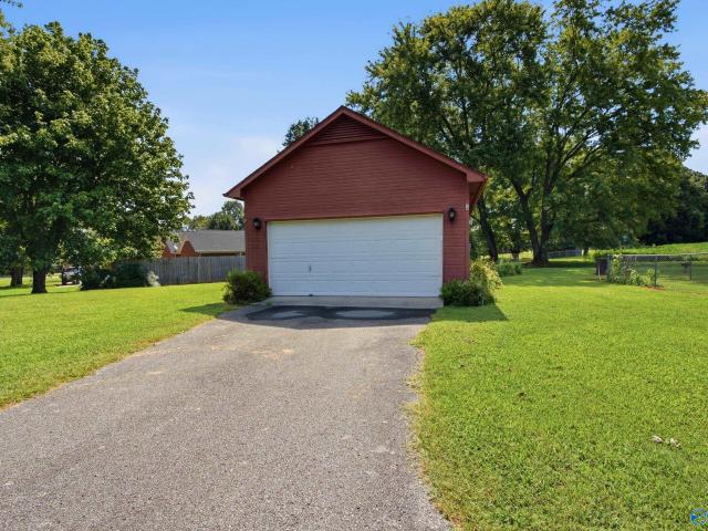 House for sale in Hazel Green, Alabama