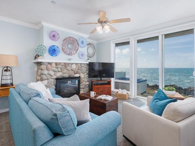 Condo for sale in Oregonia