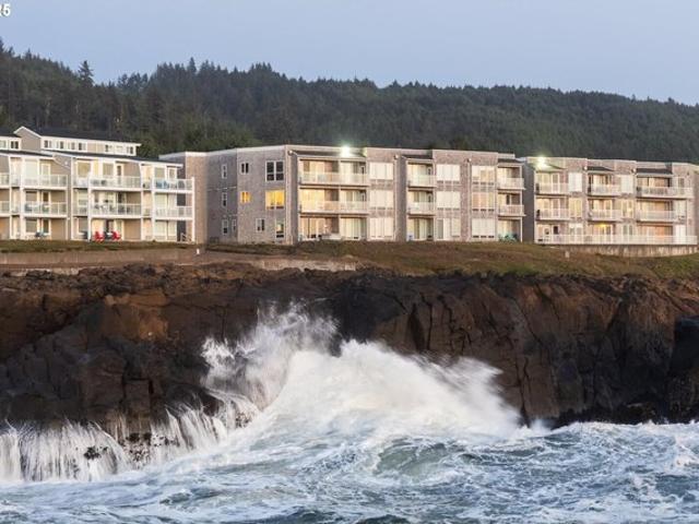 Condo for sale in Oregonia