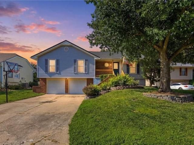 House for sale in Blue Springs, Missouri