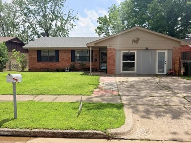 House for sale in Rogers, Oklahoma