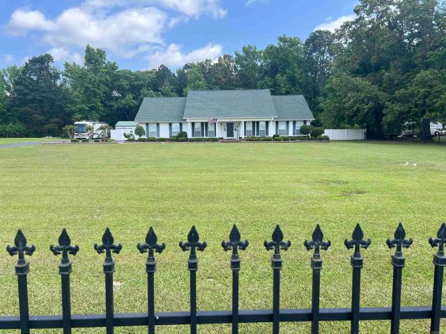 House for sale in Ark