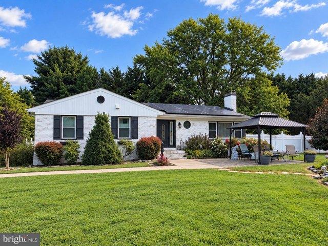 House for sale in Lusby, Maryland
