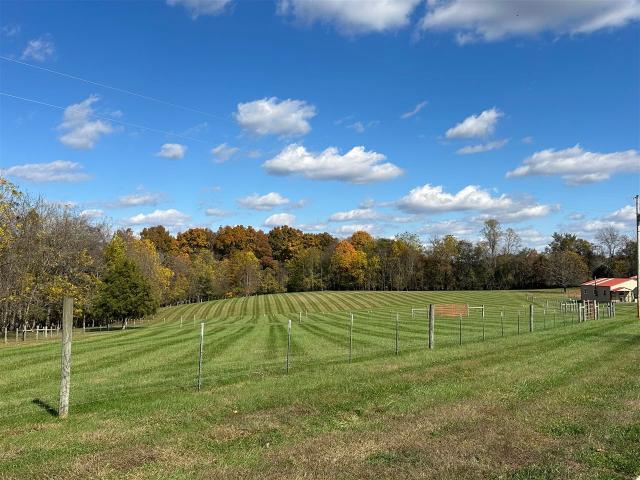 House for sale in Fountain Run, Kentucky