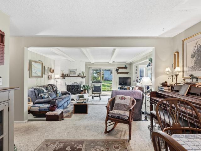 House for sale in Leo-Cedarville, Allen County