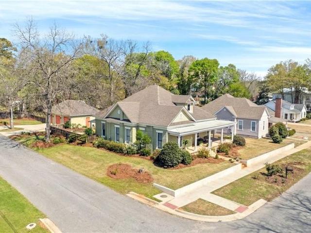 House for sale in Opelika, Alabama