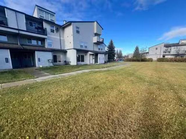 Condo for sale in Grande Prairie, Alberta