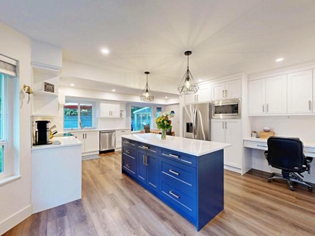 House for sale in South Surrey, Surrey