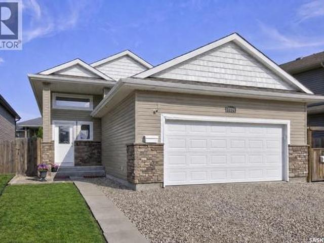 House for sale in Saskatoon, Saskatchewan