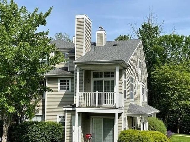 Condo for sale in Mahwah, New Jersey