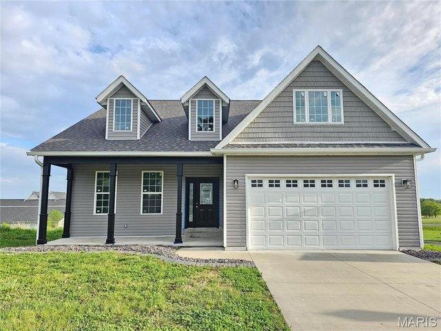 House for sale in Lebanon, Illinois