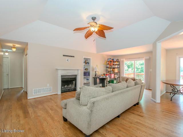 House for sale in Goshen, Kentucky