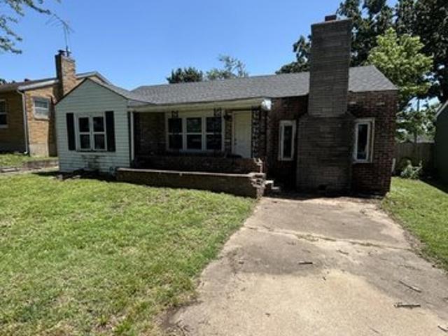House for sale in Carthage, Missouri