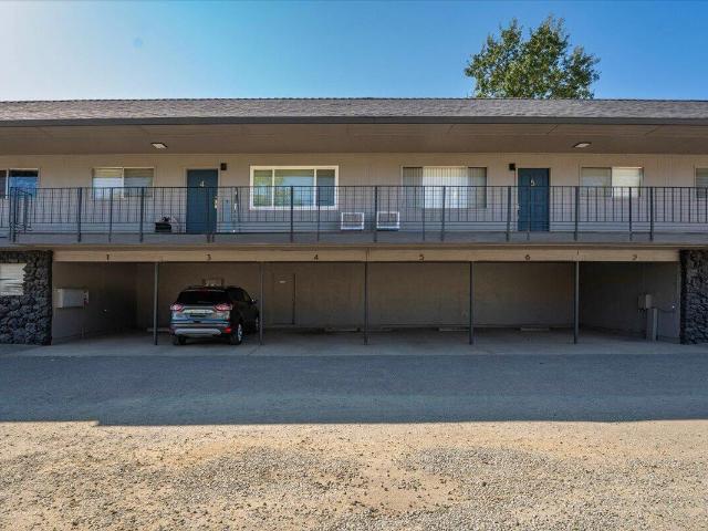 House for sale in Shasta, California