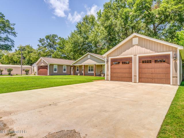 House for sale in Sardis, Mississippi