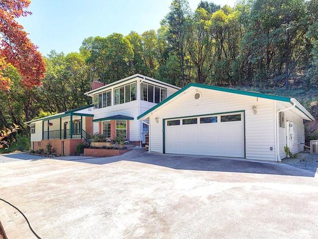 House for sale in Oregonia