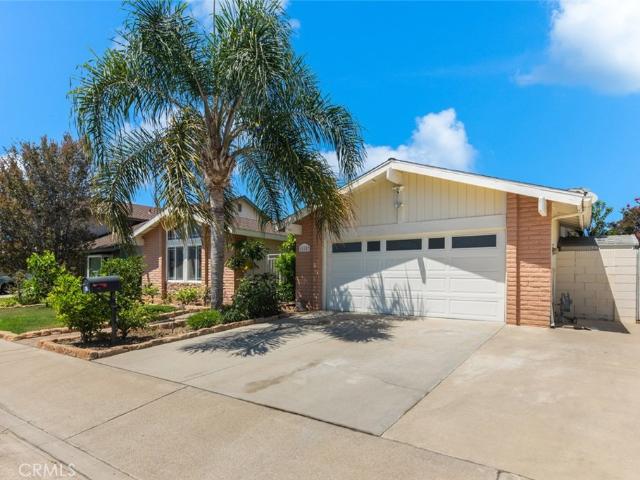 House for sale in Fountain Valley, California