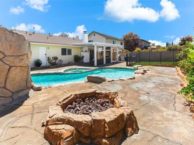 House for sale in Fountain Valley, California