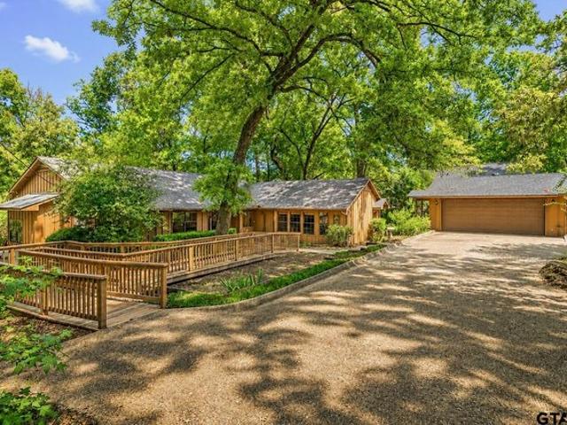 House for sale in Smith, Texas