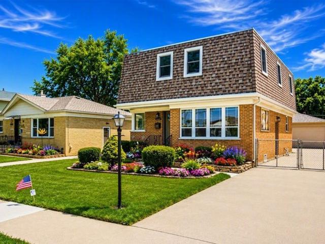 House for sale in Westchester, Illinois